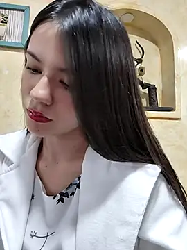 CHARLOTTE  05 online show from 09-15-25, 12:49