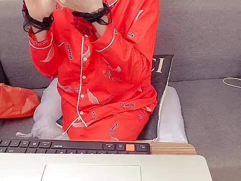 Funnygirl 9x online show from 03-13-26, 01:34