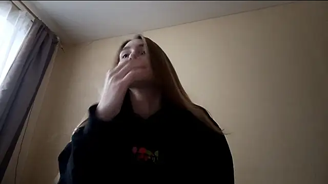 Nymera flare online show from 11-21-25, 06:56