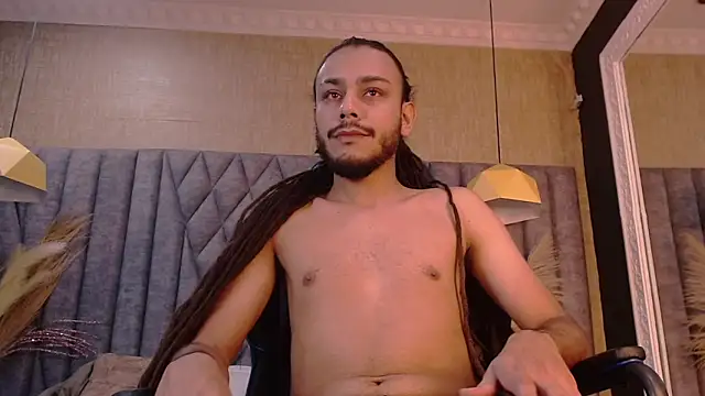 Snapshot of Boss_Domiinator chatting on 09-18-25, 02:57 Boss Domiinator online show from 09-18-25, 02:57