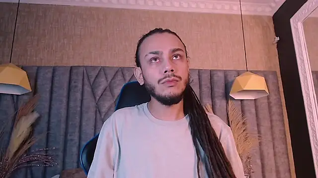 Snapshot of Boss_Domiinator chatting on 09-24-25, 03:10 Boss Domiinator online show from 09-24-25, 03:10