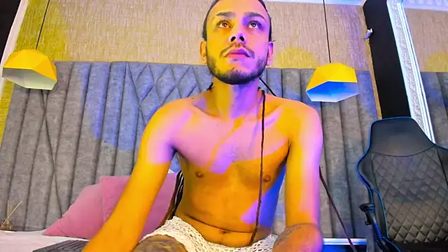 Snapshot of Boss_Domiinator chatting on 11-15-25, 03:37 Boss Domiinator online show from 11-15-25, 03:37