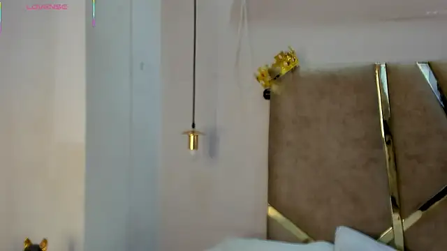 HunterHeat  online show from 10-26-25, 12:33