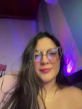 Snapshot of alilith chatting on 01-06-26, 09:18 alilith online show from 01-06-26, 09:18