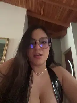 Snapshot of alilith chatting on 01-14-26, 05:29 alilith online show from 01-14-26, 05:29