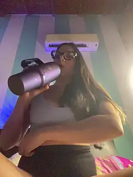 Snapshot of alilith chatting on 03-02-26, 08:15 alilith online show from 03-02-26, 08:15