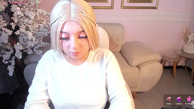 Snapshot of AnaVelvett chatting on 09-12-25, 07:47 AnaVelvett online show from 09-12-25, 07:47