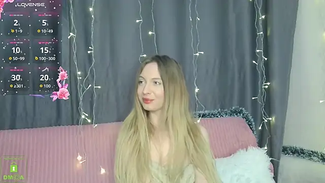 Snapshot of BabbbyFoxxx chatting on 01-11-26, 04:23 BabbbyFoxxx online show from 01-11-26, 04:23