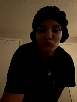 Prettygirl6070 online show from 09-16-25, 05:52