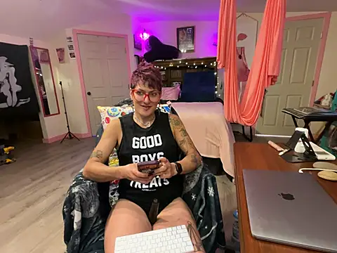 kinkycanner online show from 03-10-26, 01:54