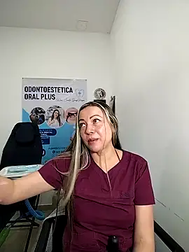 Madisson-04  online show from 11-26-25, 03:13