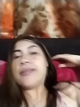 Camila latina 0 online show from 10-16-25, 10:00