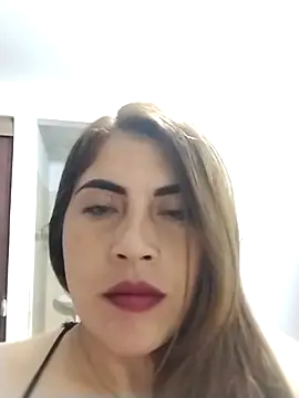 Camila latina 0 online show from 10-22-25, 05:08