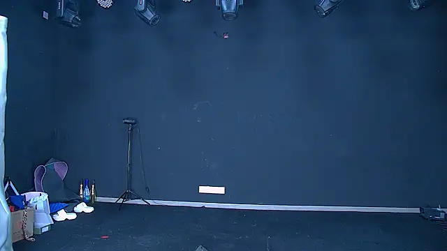 Emeralds Girls online show from 11-08-25, 12:11