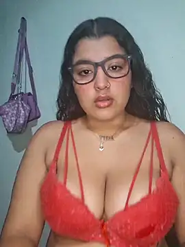 Snapshot of Cat_Hot_Party chatting on 11-12-25, 06:52 Cat Hot Party online show from 11-12-25, 06:52