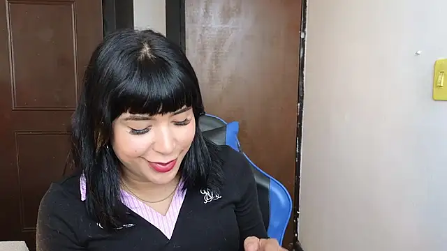 Snapshot of dahiana_marin chatting on 06-24-26, 07:35 dahiana marin online show from 06-24-26, 07:35