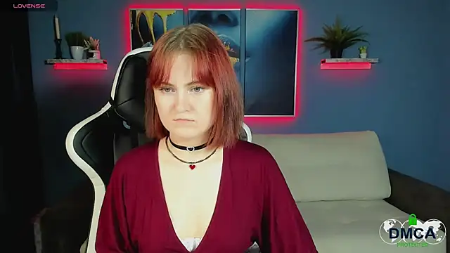 Roxy foxi online show from 09-19-25, 08:05