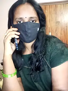 Snapshot of Mee_harini-telugupilla chatting on 10-06-25, 02:42 Mee harini-telugupilla online show from 10-06-25, 02:42