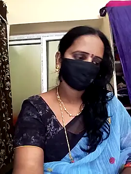 Snapshot of Mee_harini-telugupilla chatting on 11-06-25, 02:56 Mee harini-telugupilla online show from 11-06-25, 02:56