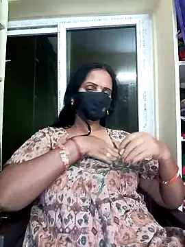 Snapshot of Mee_harini-telugupilla chatting on 11-06-25, 03:57 Mee harini-telugupilla online show from 11-06-25, 03:57