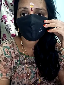 Snapshot of Mee_harini-telugupilla chatting on 11-14-25, 03:55 Mee harini-telugupilla online show from 11-14-25, 03:55