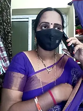 Snapshot of Mee_harini-telugupilla chatting on 11-23-25, 03:39 Mee harini-telugupilla online show from 11-23-25, 03:39