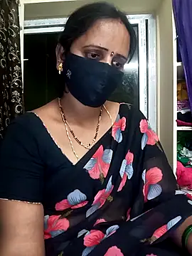 Snapshot of Mee_harini-telugupilla chatting on 12-22-25, 04:04 Mee harini-telugupilla online show from 12-22-25, 04:04