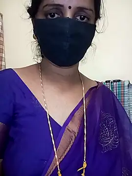 Snapshot of Mee_harini-telugupilla chatting on 02-18-26, 02:07 Mee harini-telugupilla online show from 02-18-26, 02:07