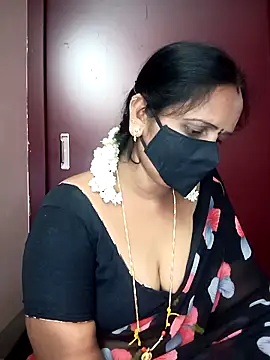 Snapshot of Mee_harini-telugupilla chatting on 02-21-26, 06:42 Mee harini-telugupilla online show from 02-21-26, 06:42