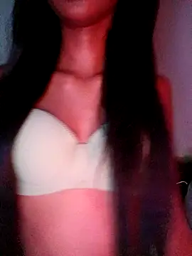 Snapshot of BunnyBloom25 chatting on 09-15-25, 04:29 BunnyBloom25 online show from 09-15-25, 04:29