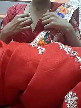 Snapshot of Aidakhan1212 chatting on 11-01-25, 04:20 Aidakhan1212 online show from 11-01-25, 04:20