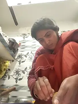 Snapshot of LUCKY_cut chatting on 02-09-26, 02:37 LUCKY cut online show from 02-09-26, 02:37