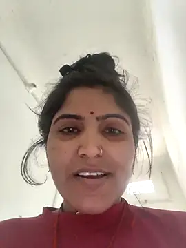 Snapshot of LUCKY_cut chatting on 02-26-26, 05:06 LUCKY cut online show from 02-26-26, 05:06