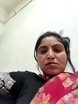 Snapshot of LUCKY_cut chatting on 05-03-26, 02:28 LUCKY cut online show from 05-03-26, 02:28