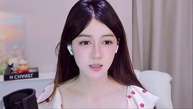 Wow-fairy online show from 07-05-26, 01:18