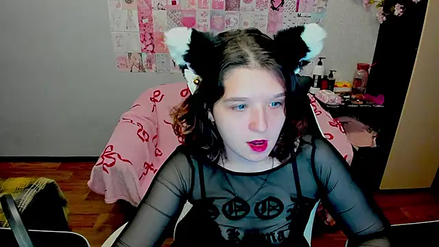 Snapshot of Acid_Kate chatting on 09-24-25, 03:10 Acid Kate online show from 09-24-25, 03:10