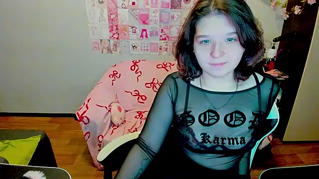 Snapshot of Acid_Kate chatting on 10-15-25, 12:11 Acid Kate online show from 10-15-25, 12:11