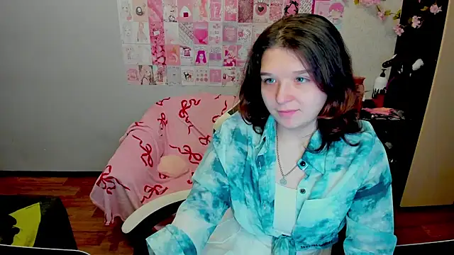 Snapshot of Acid_Kate chatting on 10-16-25, 12:11 Acid Kate online show from 10-16-25, 12:11