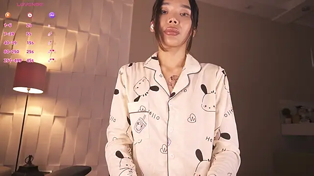 Snapshot of Rem_Esme chatting on 12-20-25, 03:41 Rem Esme online show from 12-20-25, 03:41