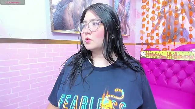 Dulce meow online show from 10-22-25, 11:54