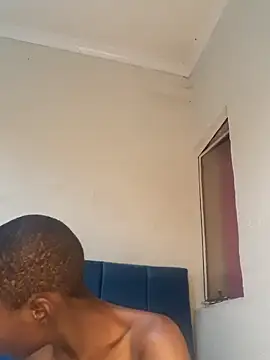 SweetSlenderChoc online show from 03-26-26, 02:55