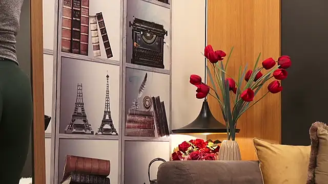 Snapshot of Mia_Swano chatting on 02-08-26, 03:43 Mia Swano online show from 02-08-26, 03:43