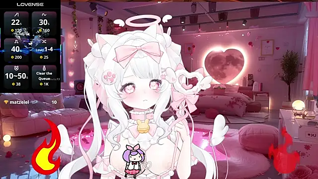 Snapshot of sandyluxury chatting on 09-18-25, 04:58 sandyluxury online show from 09-18-25, 04:58