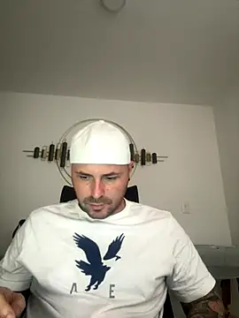 Snapshot of joshmahe chatting on 09-08-25, 09:25 joshmahe online show from 09-08-25, 09:25