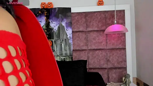 Ely09  online show from 10-31-25, 09:16