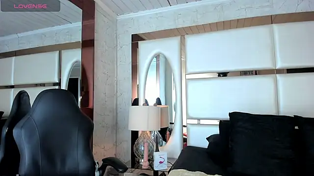 Ely09  online show from 02-24-26, 02:04