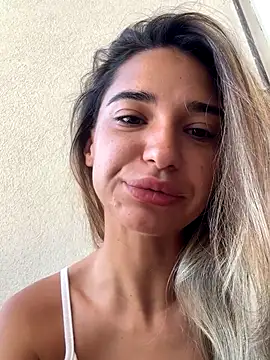 ItalianGirl online show from 09-20-25, 08:37