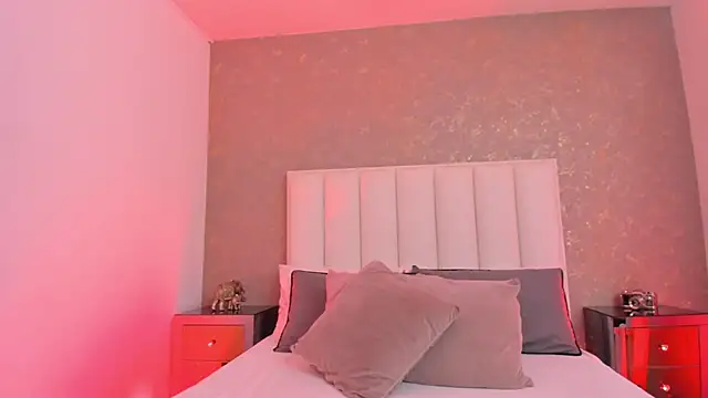 KaylieBrooks online show from 04-09-26, 06:35