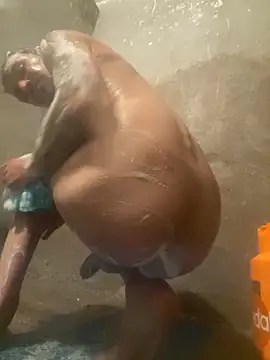 Snapshot of Efrain6996 chatting on 03-15-26, 11:27 Efrain6996 online show from 03-15-26, 11:27