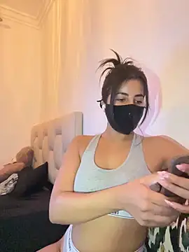 Snapshot of al_anoud chatting on 11-05-25, 06:52 al anoud online show from 11-05-25, 06:52